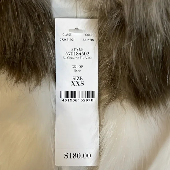 Chevron Faux Fur Vest | White House Black Market | NWT - Picture 4 of 10